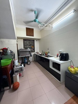 bán nhà đỗ quang cầu giấy p/ lô ôtô vào nhà kinh doanh gần phố dt 42m 5t 18.5 tỷ