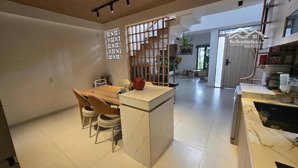 siêu phẩm 2 tầng mt khuê đông view sông , hoà quý ngũ hành sơn