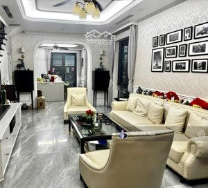 (giảm 2 tỷ) 24.6 tỷ, vạn bảo, 56m2, oto tránh, thông kd vp/cty, mt 5.3m, 5t, gần phố, 2 thoáng,gấp