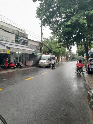 bán mt đình phong phú, 7,6 tỷ, 90m2, 3 tầng, phù hợp vừa ở vừa có dòng tiền kinh doanh