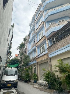 bán nhà p2, tân bình gần lam sơn-xe hơi vô cửa-60m2-4tầng-(5,5x11m)-nhỉnh 8tỷ.