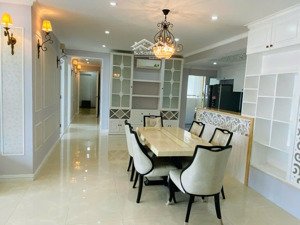 bán cc (3pn, 2wc, 135m2) tại happy valley-pmh, q7-hcm. có ô xe kèm. giá chỉ: 10,5 tỷ. lh:0981934936