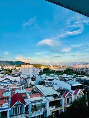 bán căn hộ ct5 vĩnh điềm trung view núi cô tiên thoáng mát