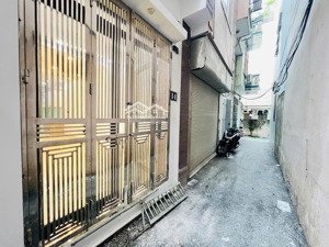 giá 6.3 tỷ có tl, phố đại linh, 30m2, nhà 5t- nội thất mới, cạnh hồ điều hoà, đi bộ 5p ra công viên