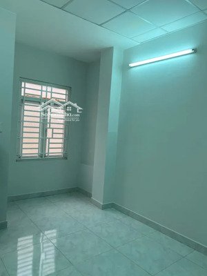 bán nhà cách mạng tháng tám 49m² 2 tầng 11.2 tỷ đang cho thuê spa