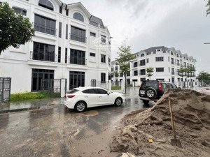 biệt thự kđt tây mễ trì - phú đô - nam từ liêm - 140m. mt 10m. 4 tầng . 42 tỷ. sổ đỏ chính chủ