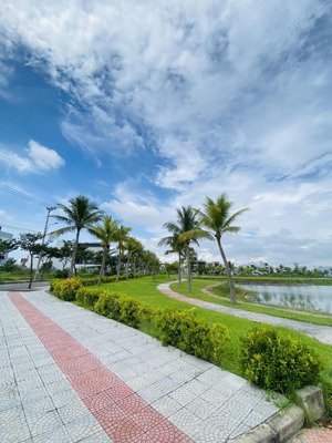 biệt thự view hồ sen khu đầm sen nam hòa xuân đà nẵng