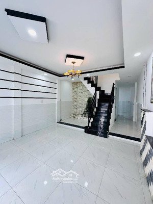 nhà đẹp gần q1 hẻm 4m sạch sẽ xô viết nghệ tĩnh, bình thạnh 50m 4.5 tỷ