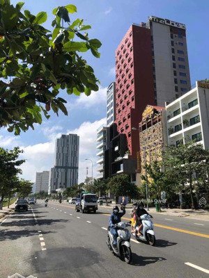 bán siêu phẩm mặt tiền biển sơn trà-288m2-sẵn dòng tiền-view trực diện biển và núi sơn trà siêu đẹp