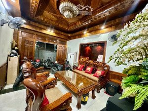 bán nhà 5 tầng lô góc phố lạc long quân -tây hồ 52m², 6 ngủ, nội thất xịn, 10m oto tránh, 17.5t