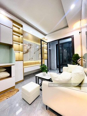 nhà riêng ngọc hà, mặt ngõ thông thoáng, 15m ô tô, mặt tiền siêu đẹp, dân xây, tặng nội thất, 41m2