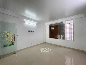 nhà 4 tầng dân xây giá bán chỉ ngang giá đất, tuyến 2 lê hồng phong kinh doanh buốn bán sầm uất