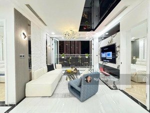 cho thuê 3 phòng ngủ view landmark 81 nội thất luxury