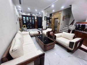 phân lô vip lĩnh nam - ô tô vào nhà - thang máy - ở sang, làm văn phòng đỉnh - 121m2 - 24,5 tỷ