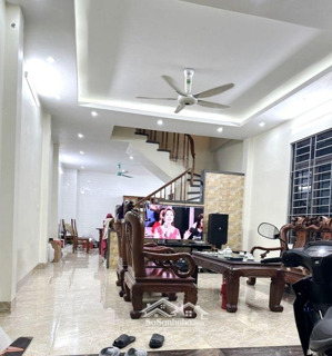 nhà đẹp, dân xây 4 tầng, 47m2 tại thôn 3 vạn phúc, thanh trì, giá 4 tỷ 100t