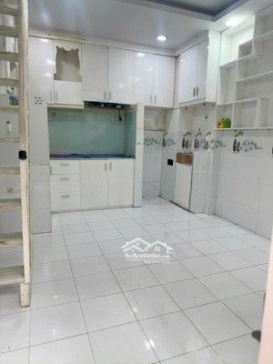 giảm tiếp 100 tr.iệu còn 2.x tỷ nhà đường lê văn duyệt (đinh tiên hoàng), p.1, bình thạnh