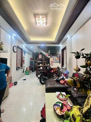 bán nhà hxh quận 10, 3 tầng, 48m2, gần trường quốc tế việt úc đường 3/2, gần mt, ở/kd/vpcty, 9.x tỷ