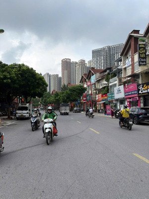 hiếm! bán nhà nguyễn văn lộc_nhà đẹp rực rỡ_oto tránh_kinh doanh siêu lợi nhuận_13,2 tỉ