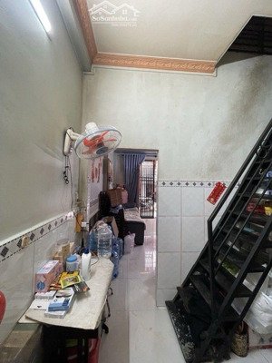 nhà bán hxh tới cửa đường hoà bình, phường hiệp tân, quận tân phú. kế bên coop mart, chợ. giá: 4,1t