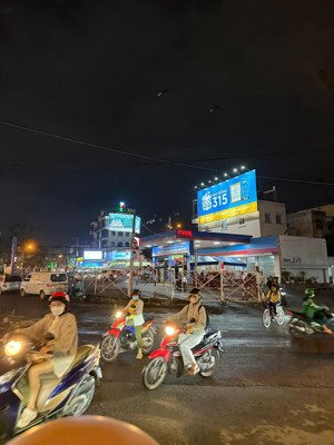 chdv 2 mặt tiền đường số 8 -370m2 ngang 8 full tc dòng tiền 150tr/tháng -tăng nhơn phú b -quận 9