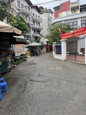 chính chủ bán căn nhà dòng tiền khủng đường hồ tùng mậu- mai dịch- cầu giấy dt 98m2 7t mt6,8m 16 tỷ