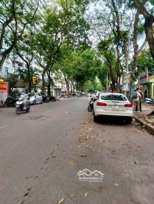 bán nhà phân lô ô tránh vỉa hè phố ngụy như kon tum 55m 5 tầng