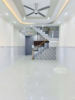 mtkd khúc lê văn quới- dt:4,2x15 - đúc 2 tầng - đường xe tải tránh - chỉ 6xty