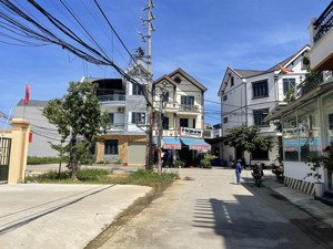 125m2 full thổ 6m mặt tiền sổ đỏ đường thông trung tâm xã xuân mai