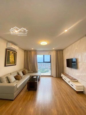 căn hộ cao cấp toà the emerald đình thôn. nội thất đẹp long lanh, 4 ngủ, tầng cao thoáng.