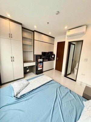 bán căn hộ ccmini mỹ đình ô tô tránh 10m 8 tầng, 21 phòng, doanh thu 125tr/tháng