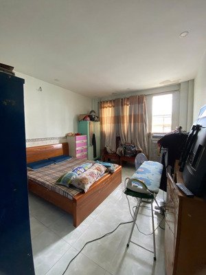 nhà 4 tầng, mặt tiền lê đức thọ, p6, 4x17m, vị trí đẹp, sổ hồng vuông vức, giá: 10,7tỷ