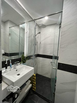 bán chung cư thấp tầng giáp bát hoàng mai dt 70m2 , có 3 ngủ , 2vs giá 4,2 tỷ