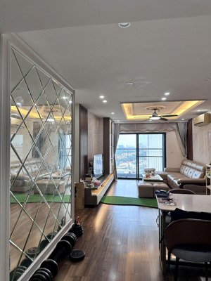 bán chung cư a1 vinhomes gardenia hàm nghi mỹ đình 55m 1n1w sổ đỏ giá nhỉnh 6 tỷ em kim