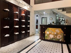 biệt thự full nội thất thảo điền, q2 10x20m 3 tầng cho thuê giá rẻ