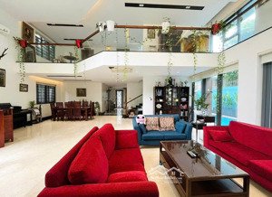 biệt thự full nội thất 15x25m 3 tầng sân vườn hồ bơi 7 phòng ngủ thảo điền, q2