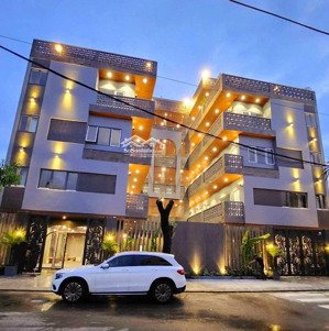 bán tòa apartment khách sạn kiểu boutique mới đẹp vừa gần biển vừa gần núi không khí mát mẻ