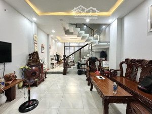 bán nhà phố tây sơn, nhà đẹp ở ngay, ngõ thông sát phố, sân xe riêng, cách ô tô 30m, dt 40m2*5t