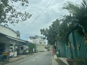 mặt tiền kinh doanh võ văn hát