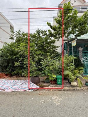 lô đất vị trí đẹp khu phúc hiếu- phường trấn biên ( hiệp hoà củ). dt:4,8x18=86m2. giá: 6tỷ3 bớt lộc