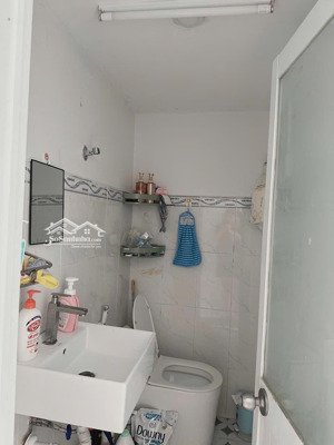 bán nhà sổ riêng siêu rẻ hẻm 1806 huỳnh tấn phát