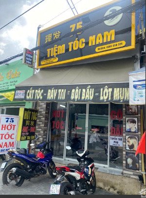 bán nhà mặt tiền huỳnh văn luỹ phường phú mỹ,dt 19 x 15 tc 185m2,thu nhập 16tr/tháng