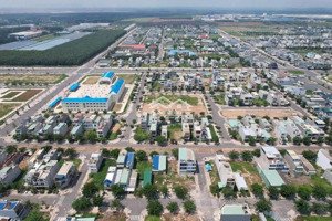 chính chủ bán đất thổ cư 100m2, sổ riêng, đường xe hơi, giá 1,65tỷ