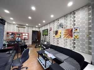 9.5 tỷ tl, 60m. 3 tầng, hxh 6m 2 hẻm. bán nhà 4/ quang trung phường 10 gò vấp.