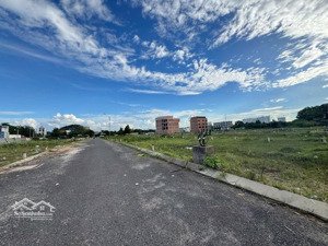 siêu phẩm giữa lòng thủ đức nhà chính chủ giá cực mềm diện tích: 4x14m full thổ cư