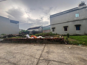 duy nhất chỉ 1 lô bìa làng hà lâm 2, thuỵ lâm, đông anh gần ngay dự án sân vận động chỉ hơn 3,1 tỷ