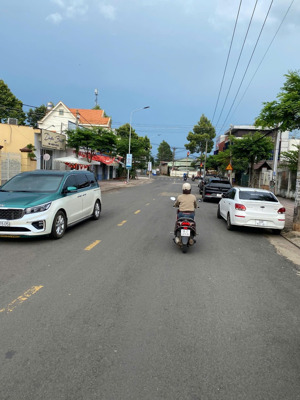 mặt tiền nhựa thổ cư sổ riêng (5*23) giá chỉ từ 900tr phường bảo vinh, đồng nai