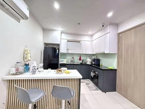 chủ gửi gấp! căn 3pn s202 smart city full đồ, ban công đông bắc mát quanh năm giá chỉ 13tr/tháng