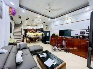 bán gấp nhà trần thái tông - thông duy tân, dịch vọng hậu diện tích 85.6m, 5 tầng, mt5.2, 22.9 tỷ