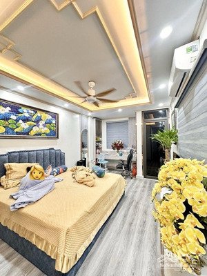 nhà đẹp phúc xá dt42 m mt 12m 5 tầng ngõ rộng thoáng ô tô đỗ cửa tiện ích ngập tràn sổ đỏ chính chủ