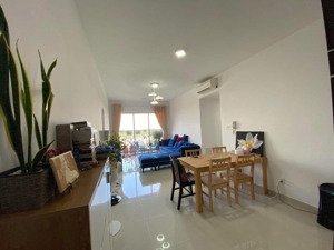 giá tốt: bán căn hộ ruby có ban công, 84m2 (3pn-2wc), giá 4.87 tỷ, view công viên